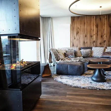 ホテル Wellness & Naturresort Reischlhof ヴェークシャイト