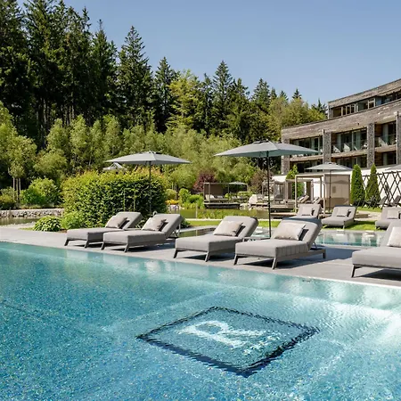 Wellness & Naturresort Reischlhof 호텔 4*